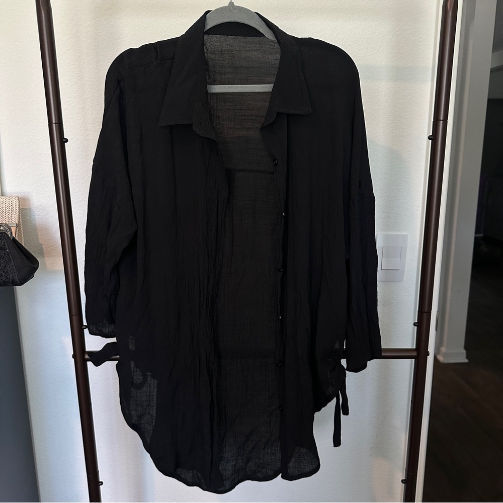 Black Button-Up Beach Shirt - Picture 3 of 6